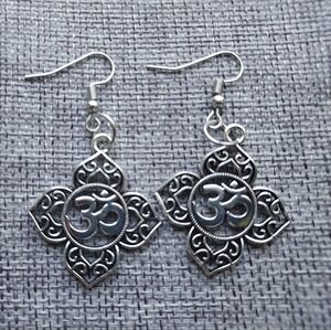 Ohm handmade Earrings